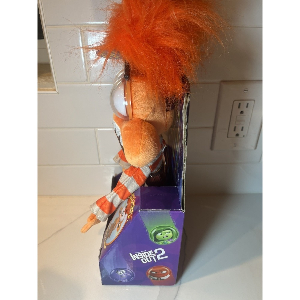 Disney and Pixar Inside Out 2 Shaking with Anxiety Plush by Just Play - New - Picture 10 of 11